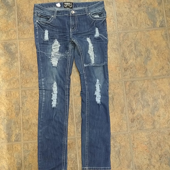 NWOT Thrill Destroyed Jeans Size 13 - Picture 2 of 9